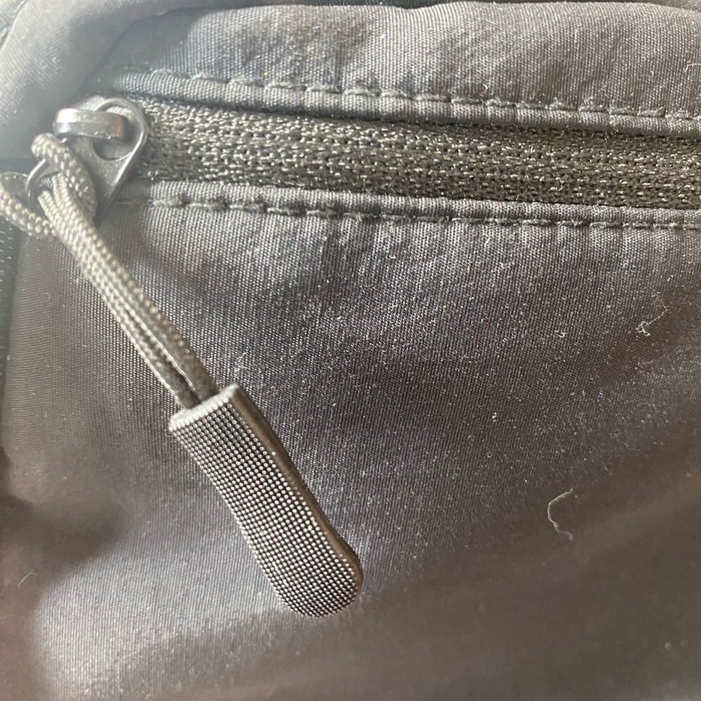 Belt Bag NWOT - Picture 4 of 4